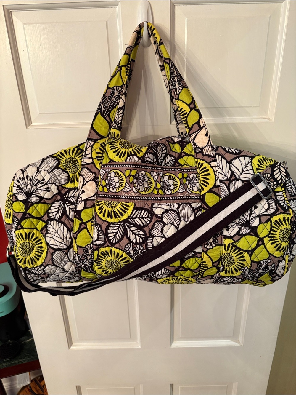Vera Bradley Citron Large Duffel Bag Neon Yellow Black White Floral Preowned